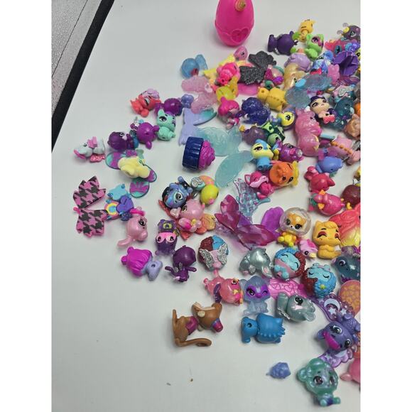 Large Assorted Lot Of Hatchimals - Picture 6 of 6